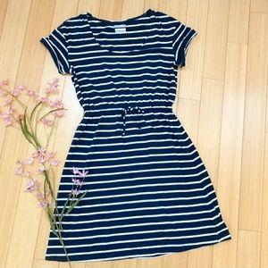 10) COLUMBIA OMNI-Wick Drawstring Roll sleeve Dress Sz. S (Fits Large as well)